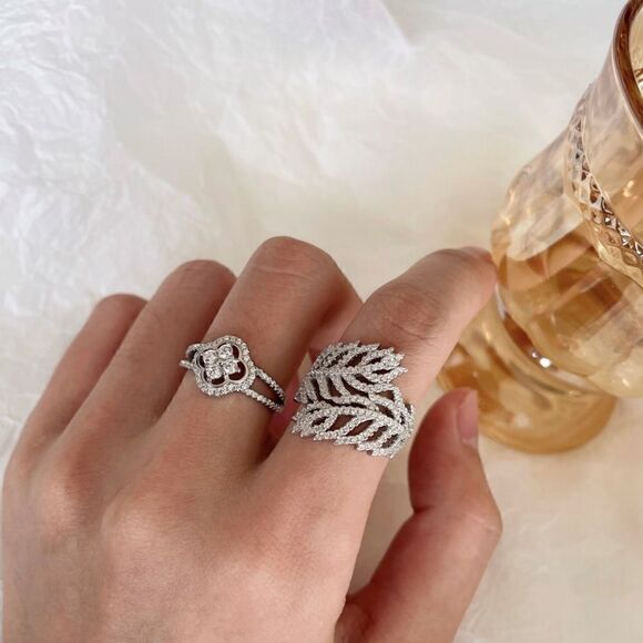Beautiful 925 Sterling Silver Leafs Ring - Picture 9 of 10